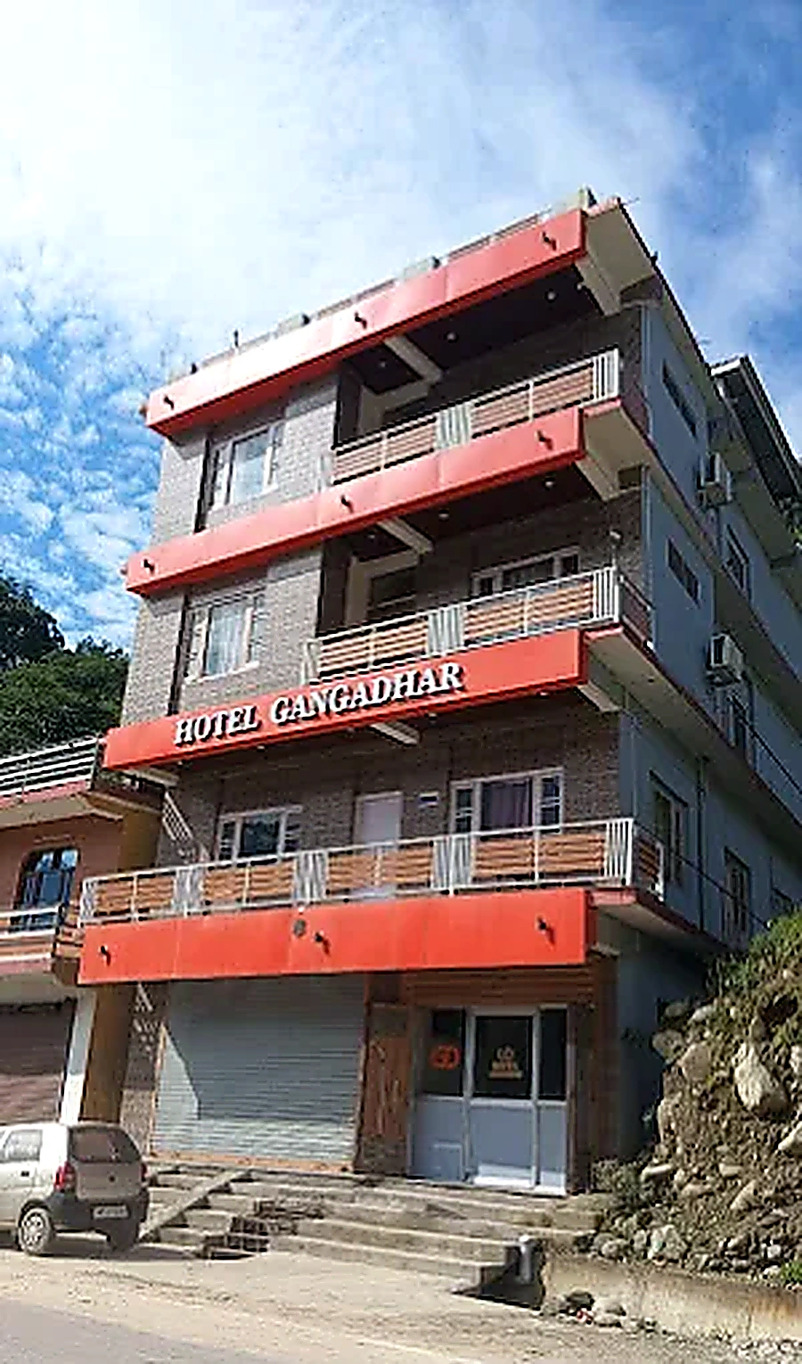 Real photo of Hotel Gangadhar 4-story building in Chamba Himachal Pradesh